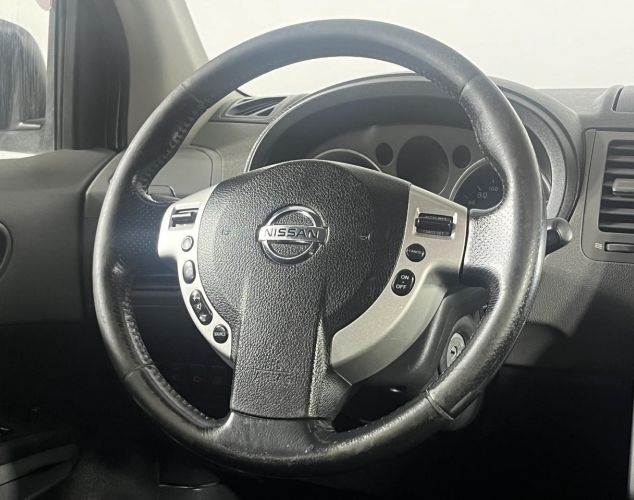 Nissan X-Trail  LE