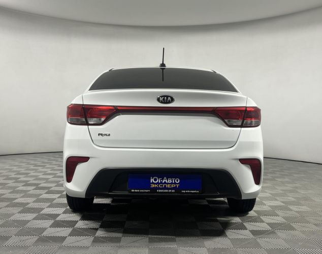 Kia Rio  Luxe