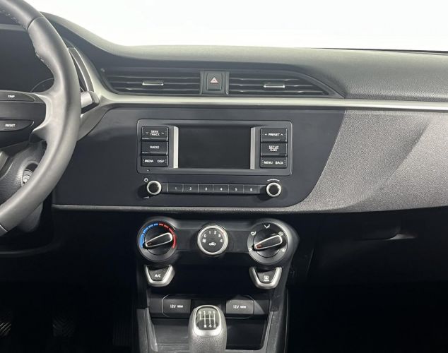 Kia Rio  