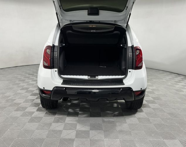 Renault Duster  Drive