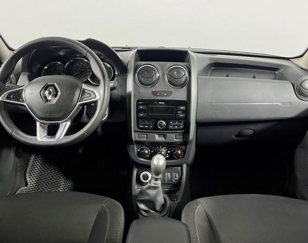 Renault Duster  Drive