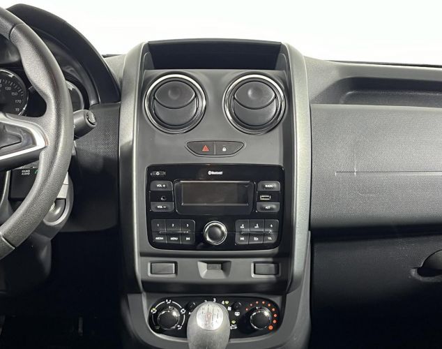 Renault Duster  Drive