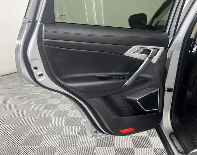 Geely Atlas  Luxury LED+ Yandex Auto