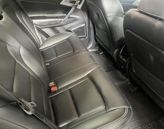 Geely Atlas  Luxury LED+ Yandex Auto