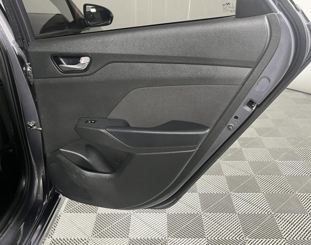 Hyundai Solaris  Active Plus