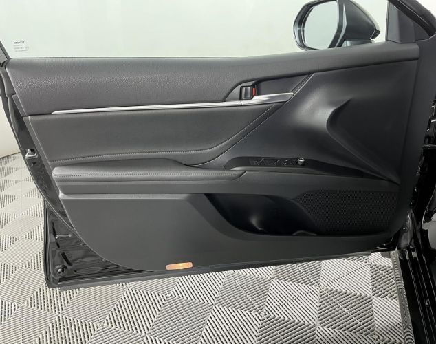 Toyota Camry  Престиж Safety