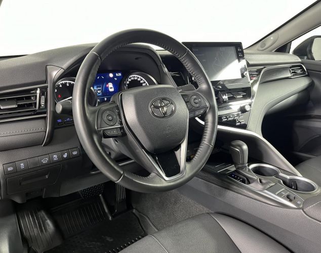 Toyota Camry  Престиж Safety