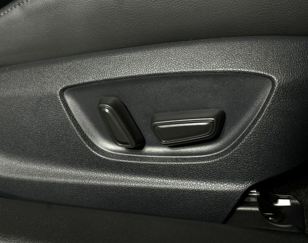 Toyota Camry  Престиж Safety