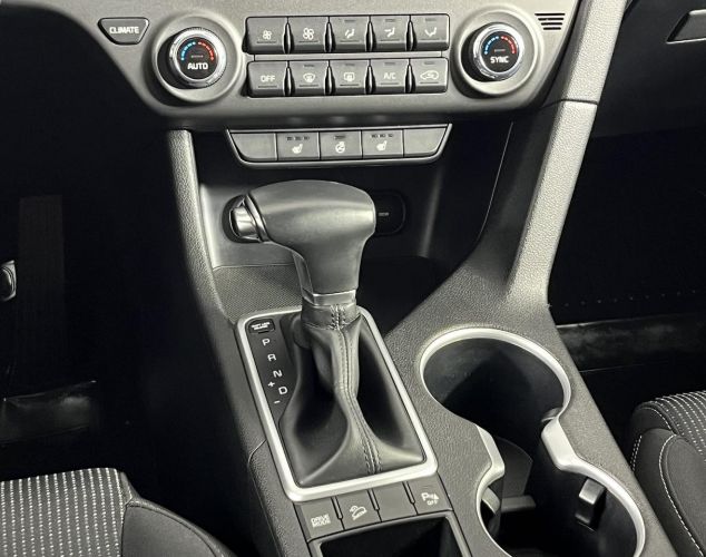 Kia Sportage  Luxe +
