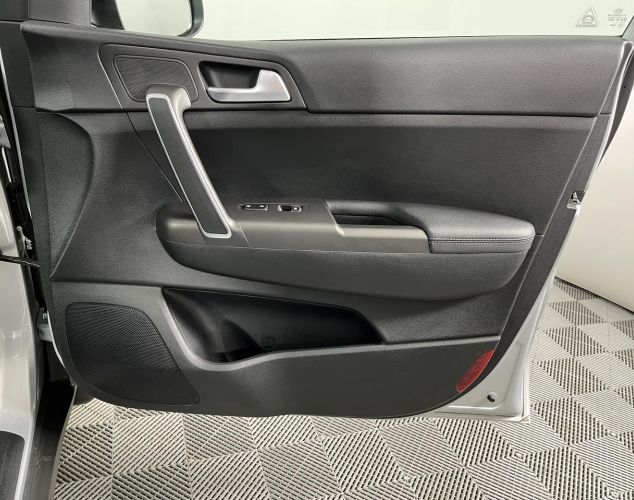Kia Sportage  Luxe +