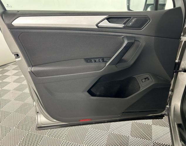 Volkswagen Tiguan  Comfortline