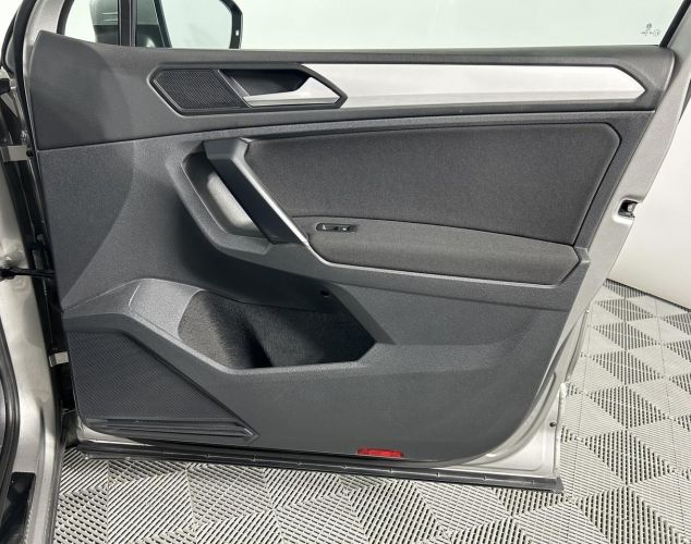 Volkswagen Tiguan  Comfortline