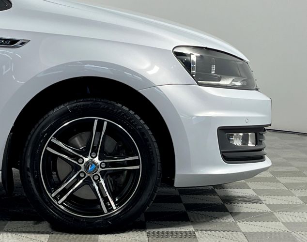 Volkswagen Polo  Highline