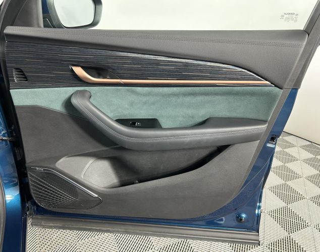 Geely Monjaro  