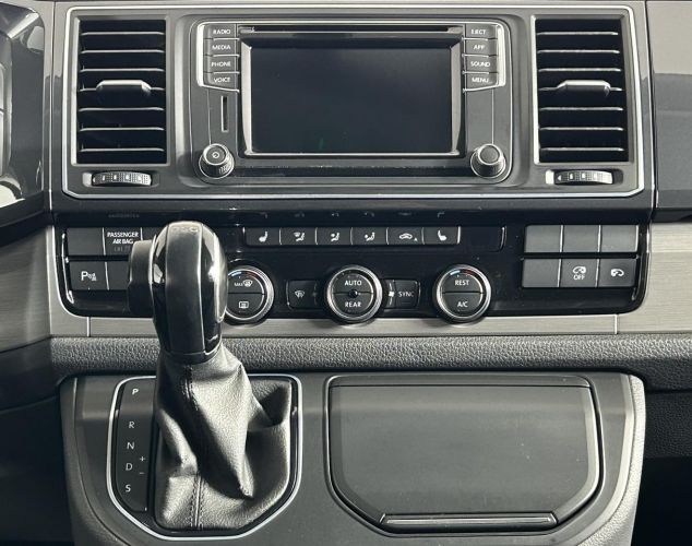 Volkswagen Caravelle  Highline