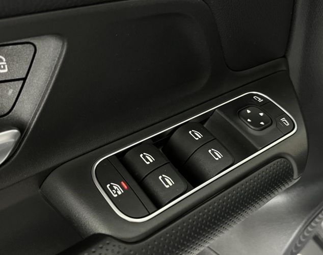 Mercedes-Benz GLB-Класс  GLB 200 Dynamic