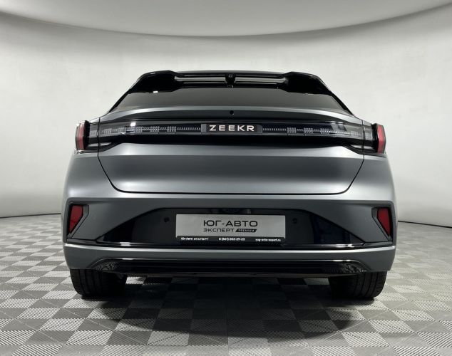 Zeekr 001  