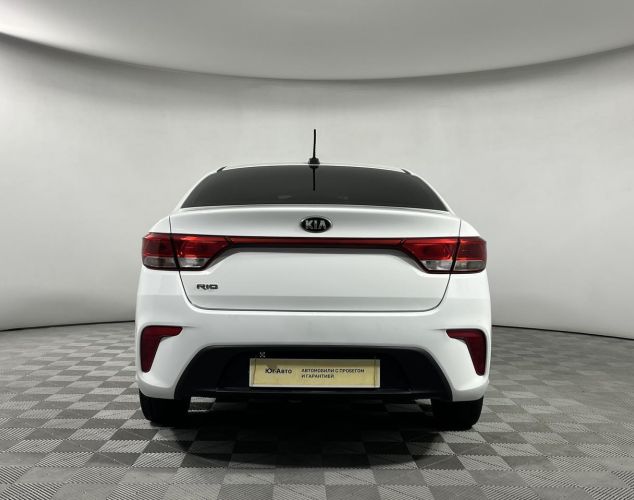 Kia Rio  Luxe