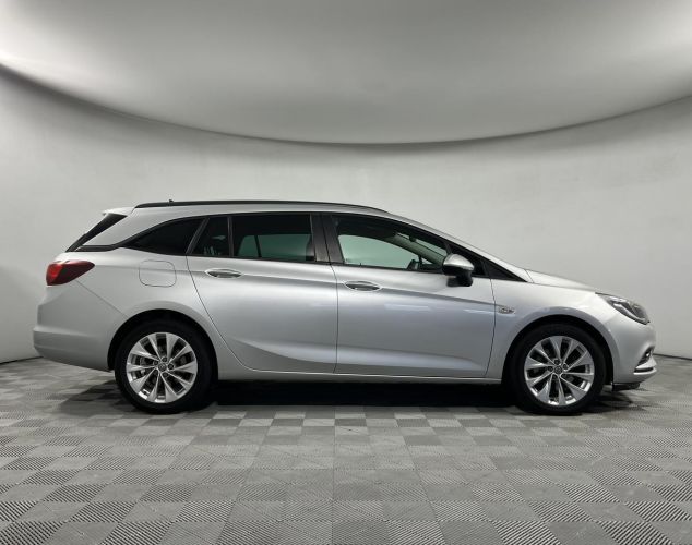 Opel Astra  Base