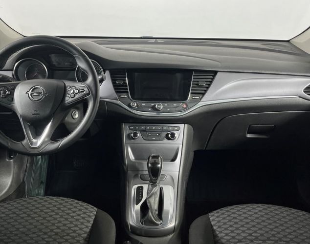 Opel Astra  Base