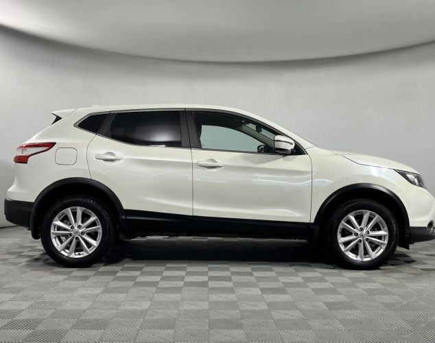 Nissan Qashqai  LE