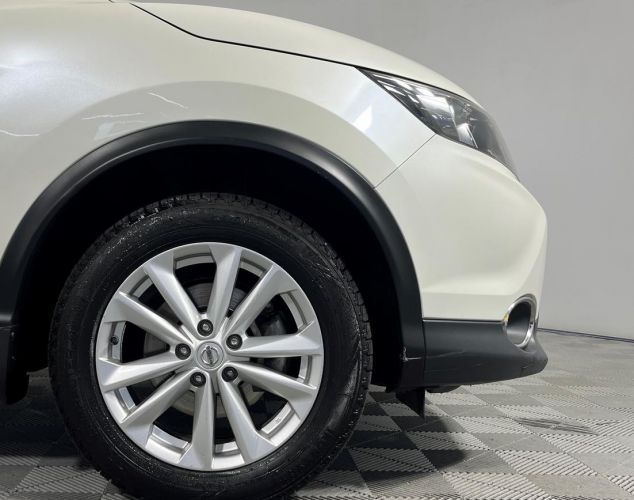 Nissan Qashqai  LE