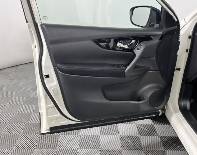Nissan Qashqai  LE