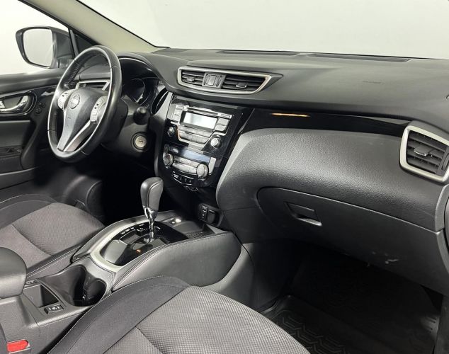 Nissan Qashqai  LE