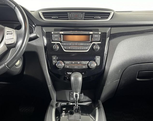 Nissan Qashqai  LE
