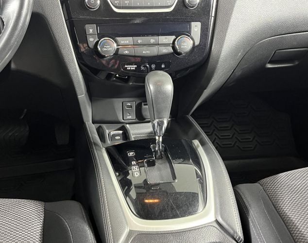 Nissan Qashqai  LE