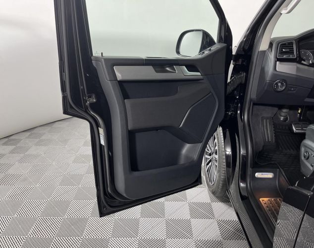 Volkswagen Multivan  Bulli 70 Лет
