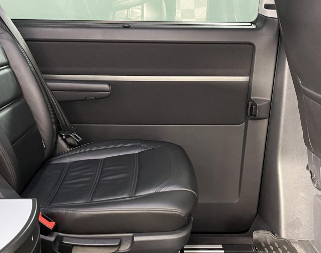 Volkswagen Multivan  Bulli 70 Лет