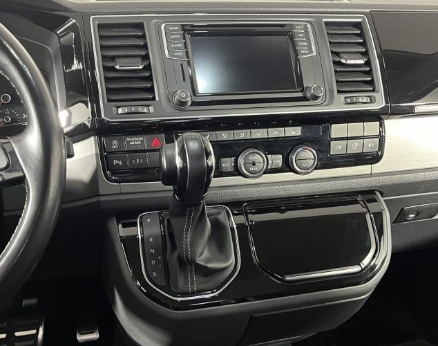 Volkswagen Multivan  Bulli 70 Лет
