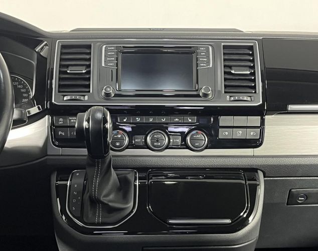 Volkswagen Multivan  Bulli 70 Лет