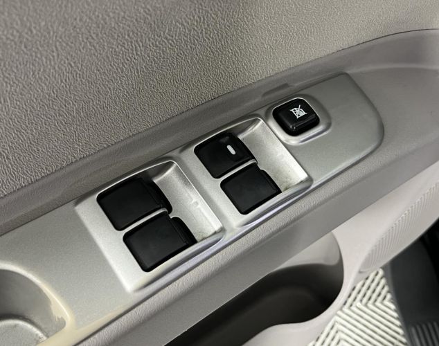 Mitsubishi Pajero Sport  Instyle