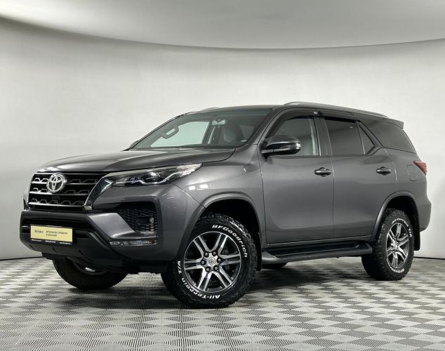 Toyota Fortuner  GXR