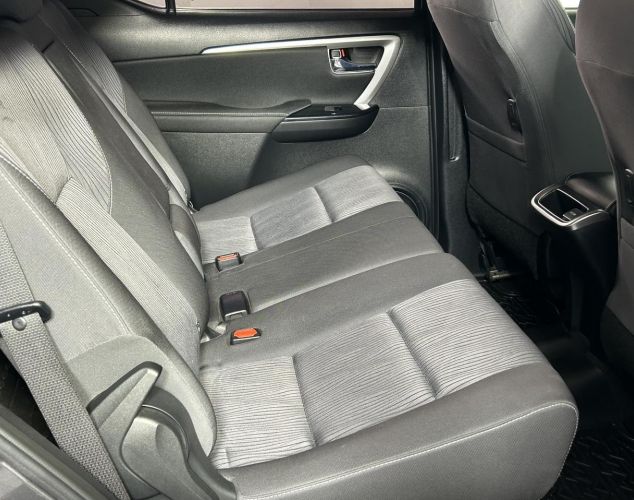 Toyota Fortuner  GXR