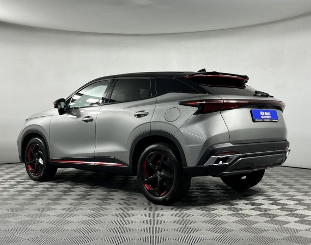 OMODA C5  