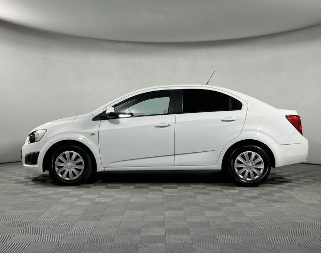 Chevrolet NAV Aveo  LT