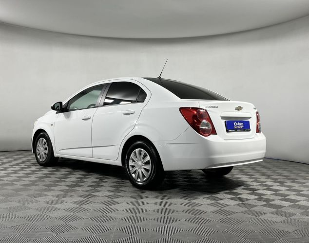Chevrolet NAV Aveo  LT