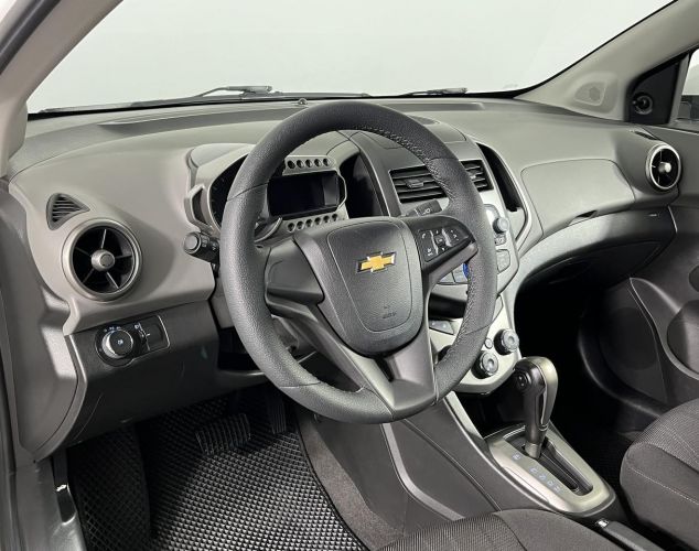 Chevrolet NAV Aveo  LT