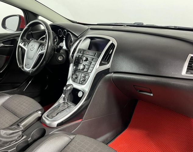 Opel Astra GTC  