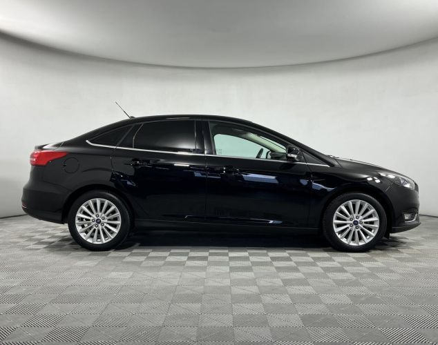 Ford Focus  Titanium