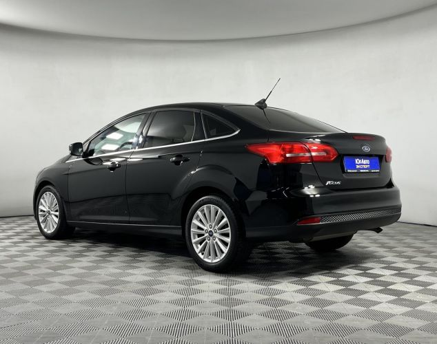 Ford Focus  Titanium