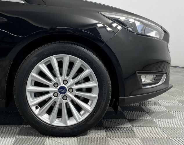 Ford Focus  Titanium