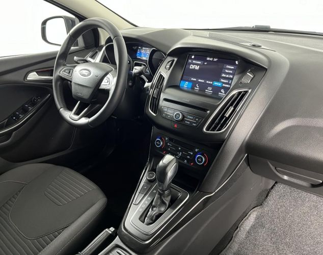 Ford Focus  Titanium