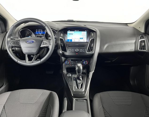 Ford Focus  Titanium