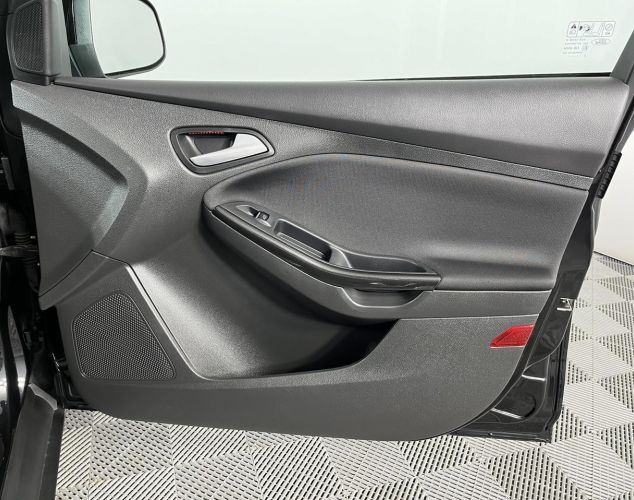 Ford Focus  Titanium