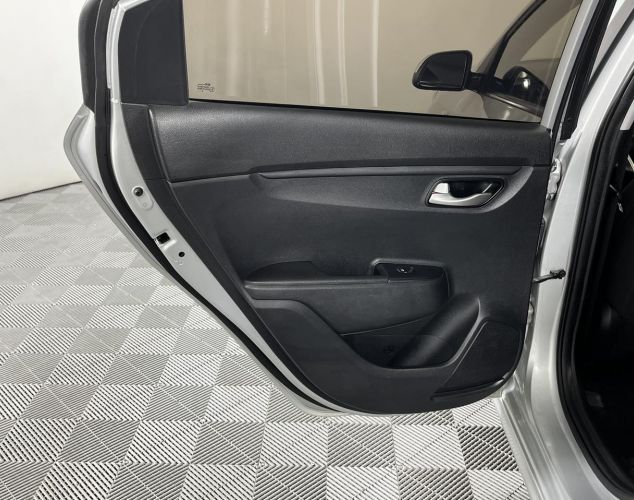 Kia Rio  Luxe Edition Plus