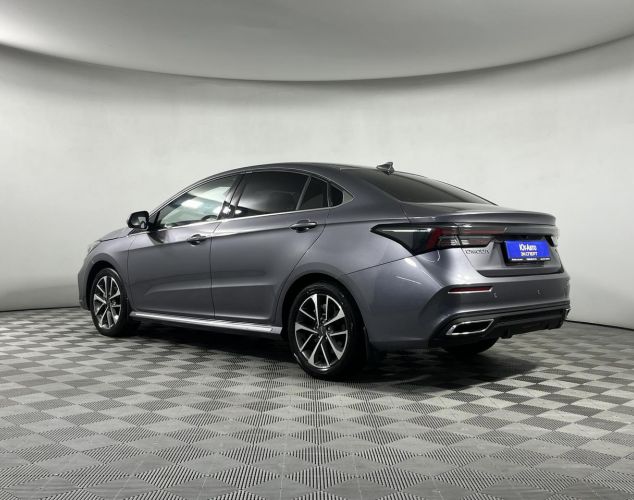 OMODA S5  